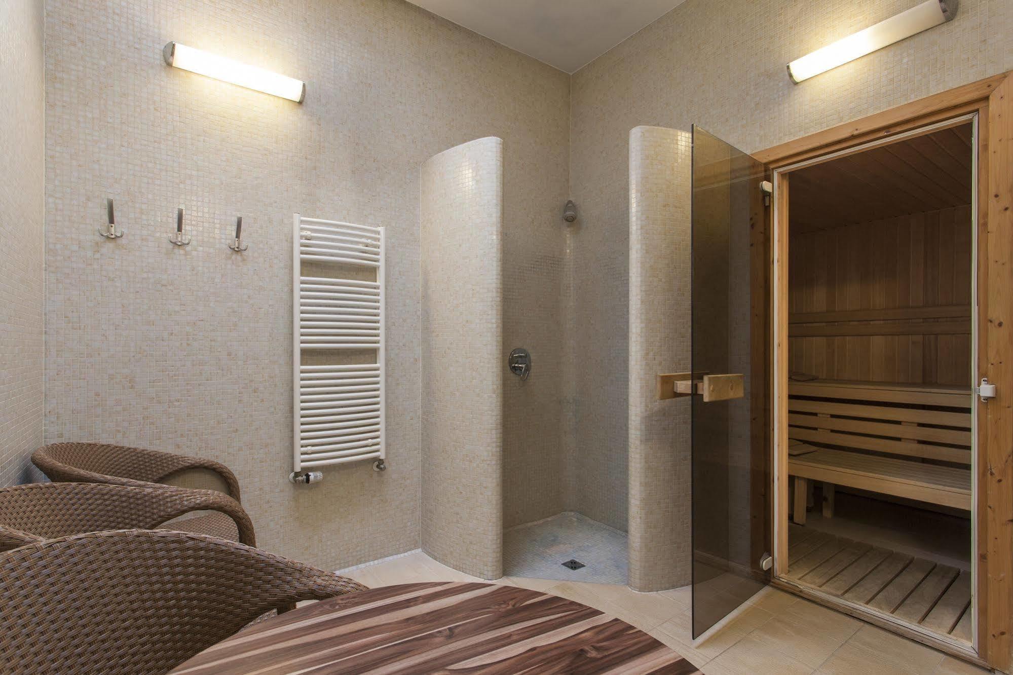 Hotel Carol Prague Extérieur photo